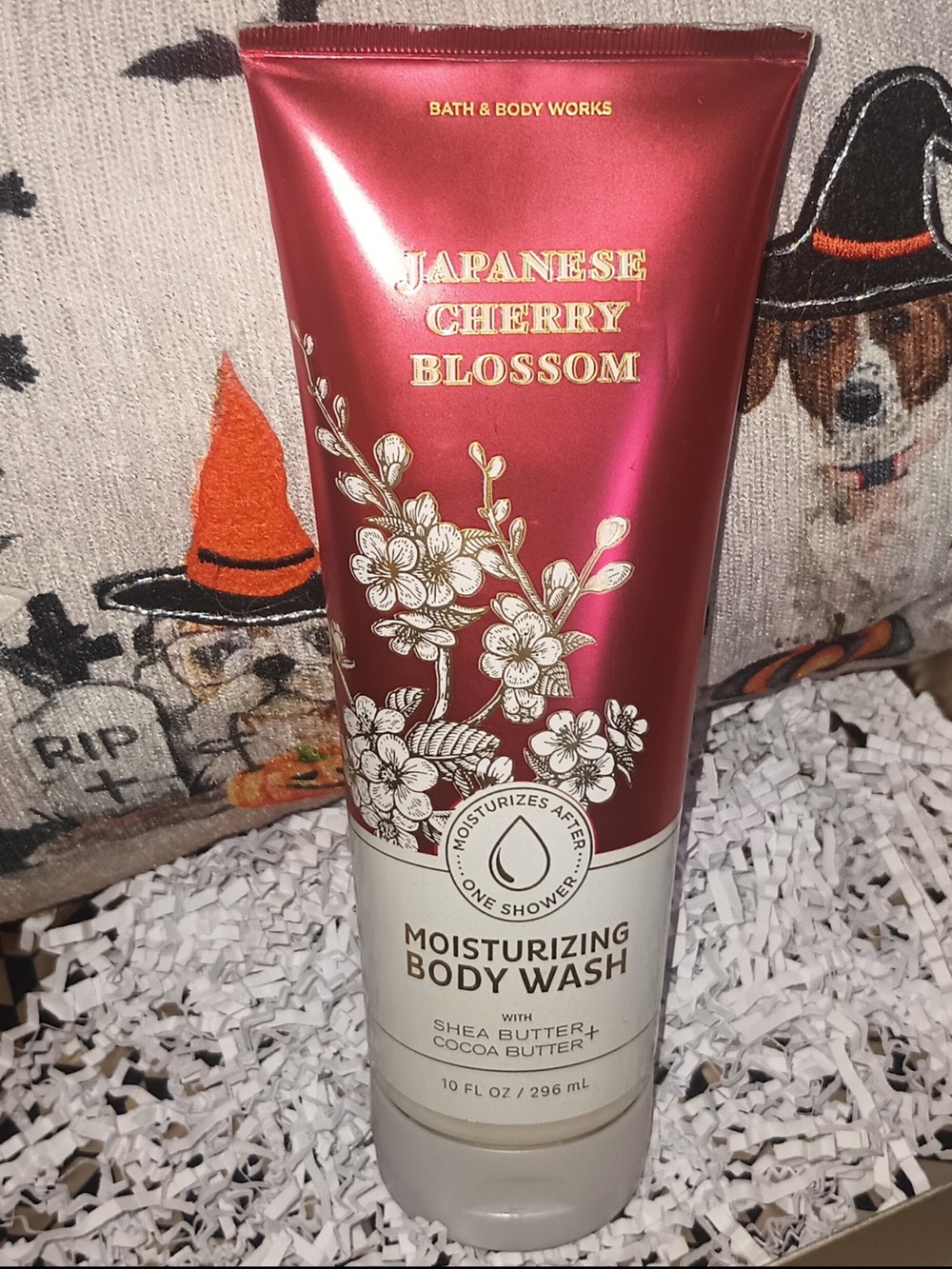 JAPANESE CHERRY BLOSSOM MOISTURIZING BODY WASH